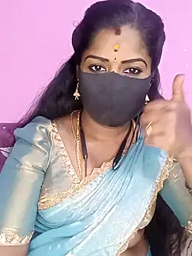 Snapshot of tamilammukuttyy chatting on 04.22.26 tamilammukuttyy online show from 04.22.26