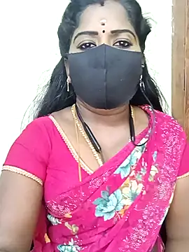 Snapshot of tamilammukuttyy chatting on 06.24.26 tamilammukuttyy online show from 06.24.26