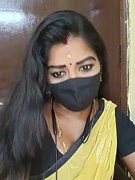 Snapshot of tamilammukuttyy chatting on 08.01.26 tamilammukuttyy online show from 08.01.26