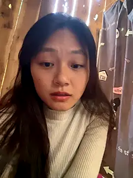 mai-xinh online show from 11.16.25