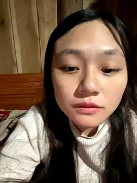 mai-xinh online show from 12.04.25