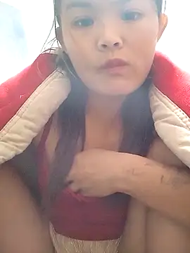 Snapshot of xinhxinhcute chatting on 10.25.25 xinhxinhcute online show from 10.25.25