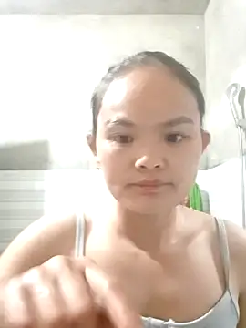 Snapshot of xinhxinhcute chatting on 10.30.25 xinhxinhcute online show from 10.30.25