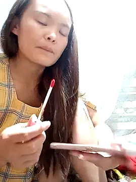 Snapshot of xinhxinhcute chatting on 11.07.25 xinhxinhcute online show from 11.07.25