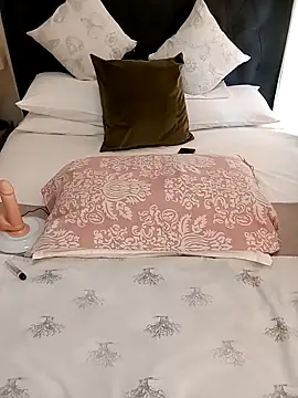 Creamy Chocolatex online show from 03.26.26