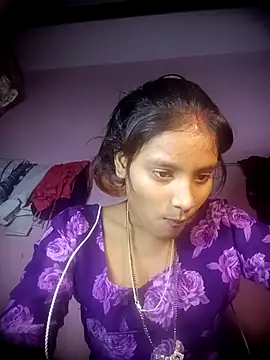 Hot Mayra  online show from 12.05.25