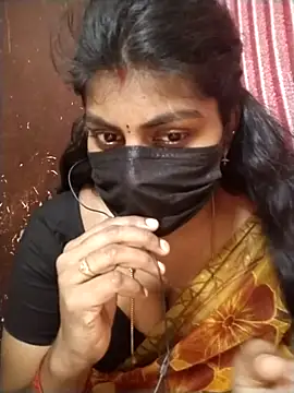 Nithiila online show from 11.24.25