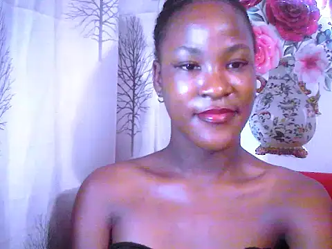 Snapshot of Indianeyestripper chatting on 09.18.25 Indianeyestripper online show from 09.18.25