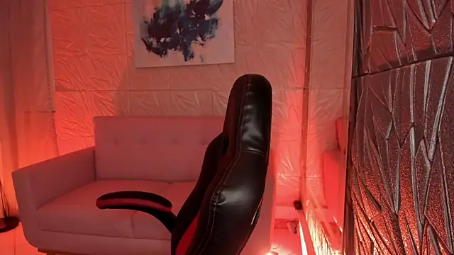 MAGIC TESSA online show from 09.20.25