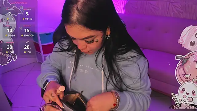 MAGIC TESSA online show from 10.11.25