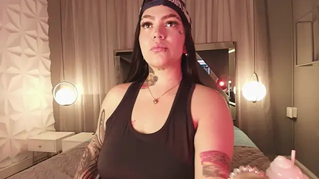 MAGIC TESSA online show from 10.14.25