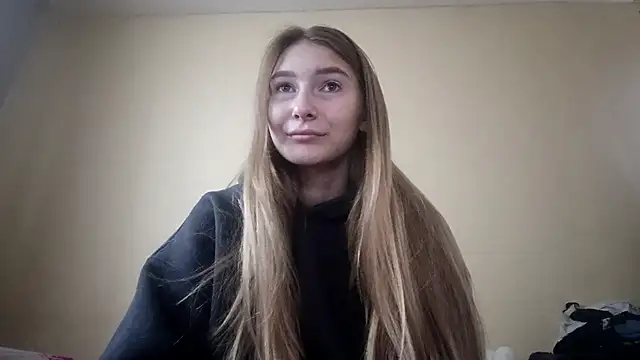 Nymera flare online show from 11.13.25