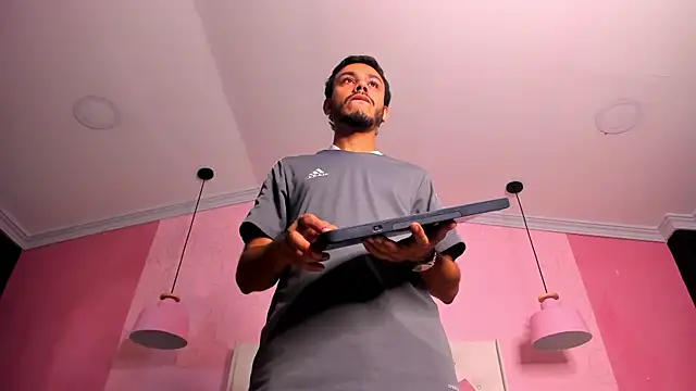 Boss Domiinator online show from 02.25.26