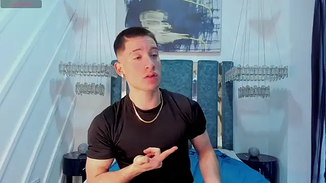 HunterHeat  online show from 12.05.25