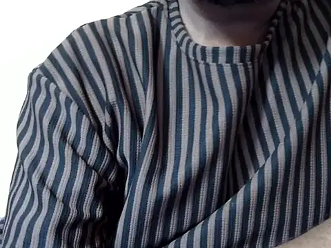 Snapshot of biggd09 chatting on 10.14.25 biggd09 online show from 10.14.25