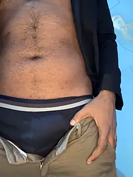 Snapshot of MeekBatgirl chatting on 10.16.25 MeekBatgirl online show from 10.16.25