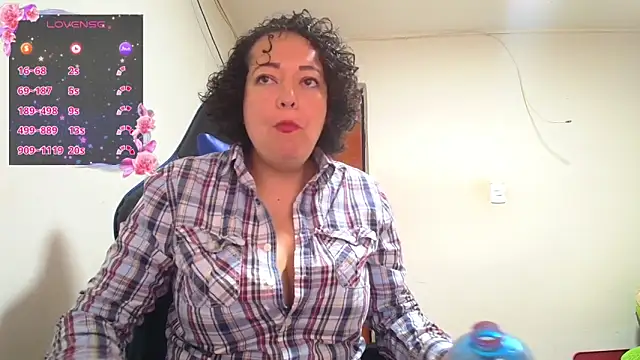 Miss Oriana online show from 11.24.25