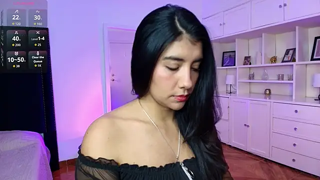 nina moen online show from 10.07.25