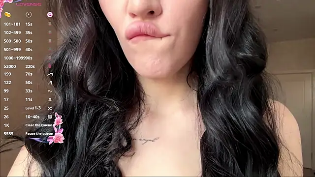 AuraJefcoat online show from 04.02.26