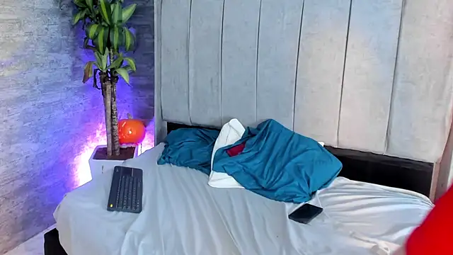 zorre  online show from 11.06.25