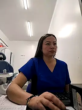 Madisson-04  online show from 09.30.25