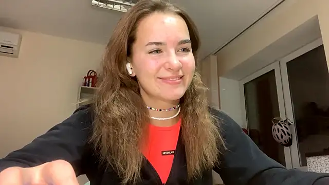 Snapshot of BunnyTiedeman chatting on 10.18.25 BunnyTiedeman online show from 10.18.25