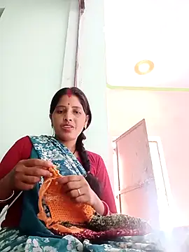 Snapshot of Sharma_pooja chatting on 09.15.25 Sharma pooja online show from 09.15.25