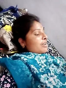 Snapshot of Sharma_pooja chatting on 10.07.25 Sharma pooja online show from 10.07.25