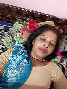Snapshot of Sharma_pooja chatting on 10.10.25 Sharma pooja online show from 10.10.25
