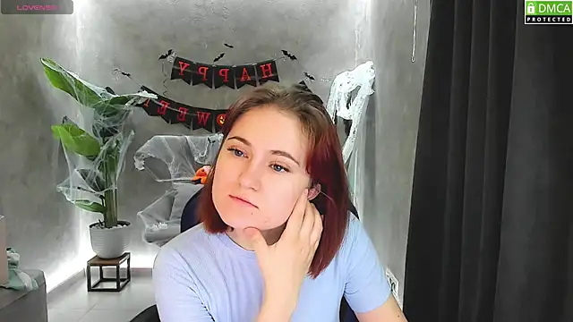 Roxy foxi online show from 10.24.25