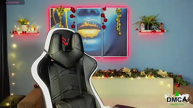 Roxy foxi online show from 12.05.25