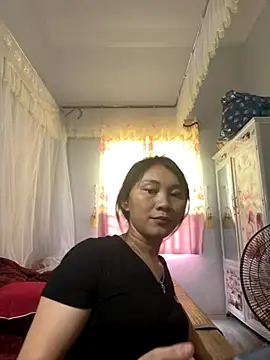 Snapshot of Almond-cute chatting on 09.09.25 Almond-cute online show from 09.09.25