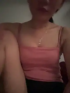 Snapshot of Almond-cute chatting on 09.15.25 Almond-cute online show from 09.15.25