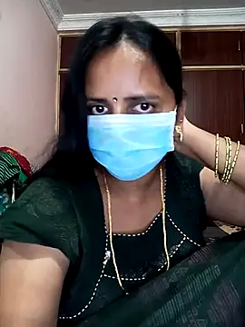 Snapshot of Mee_harini-telugupilla chatting on 09.17.25 Mee harini-telugupilla online show from 09.17.25