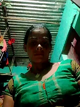 Snapshot of H_seema chatting on 07.15.26 H seema online show from 07.15.26