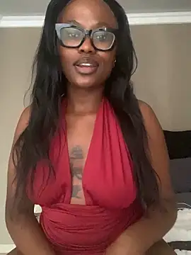 Moonzy77 online show from 11.04.25