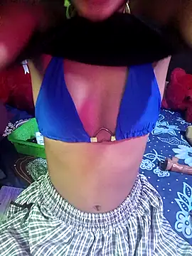 BunnyBloom25 online show from 04.15.26