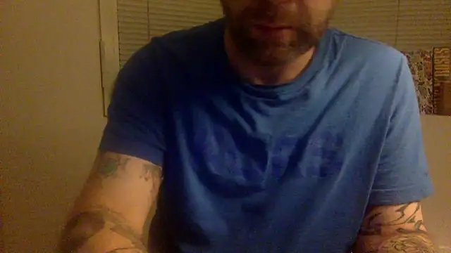 Snapshot of edger4lif3 chatting on 10.14.25 edger4lif3 online show from 10.14.25