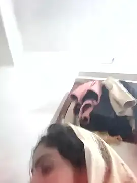 LUCKY cut online show from 12.22.25