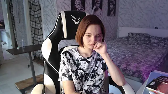 Kitti study online show from 09.24.25