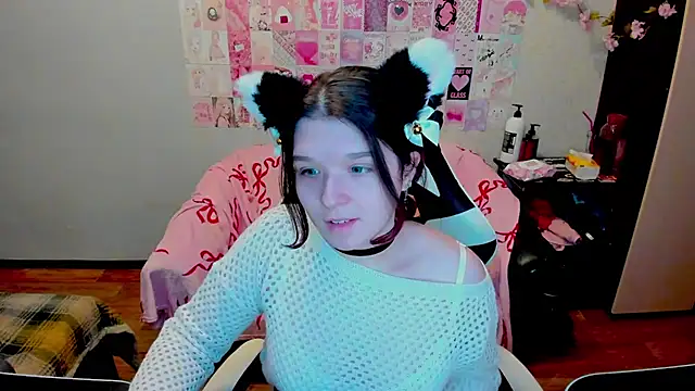 Snapshot of Acid_Kate chatting on 10.02.25 Acid Kate online show from 10.02.25