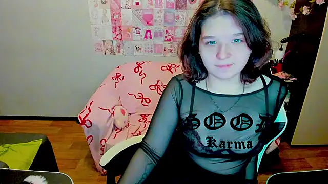 Snapshot of Acid_Kate chatting on 10.15.25 Acid Kate online show from 10.15.25