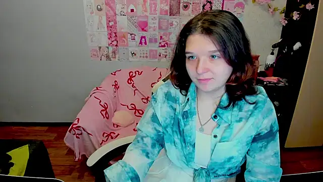 Snapshot of Acid_Kate chatting on 10.16.25 Acid Kate online show from 10.16.25