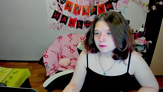 Snapshot of Acid_Kate chatting on 10.24.25 Acid Kate online show from 10.24.25