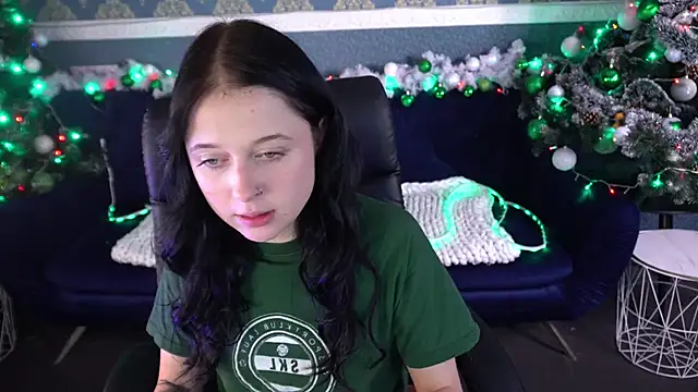 ScarletttMoon online show from 12.14.25