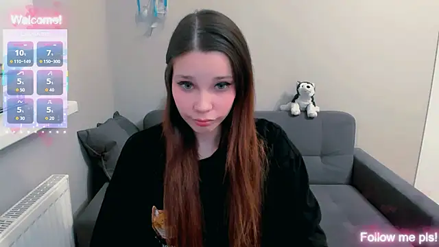 Snapshot of Kitten_Alissa chatting on 06.04.26 Kitten Alissa online show from 06.04.26
