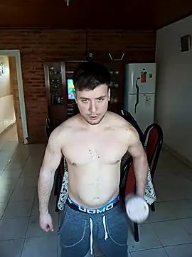 Snapshot of ferrari1996 chatting on 09.08.25 ferrari1996 online show from 09.08.25