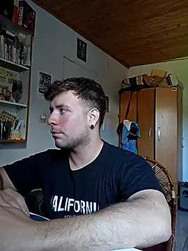 Snapshot of ferrari1996 chatting on 11.06.25 ferrari1996 online show from 11.06.25