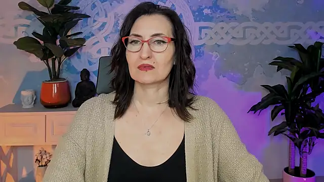 UnaTerra online show from 11.24.25