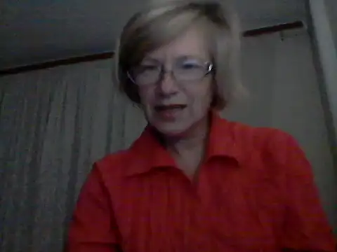 Snapshot of LucyLewisX chatting on 10.25.25 LucyLewisX online show from 10.25.25